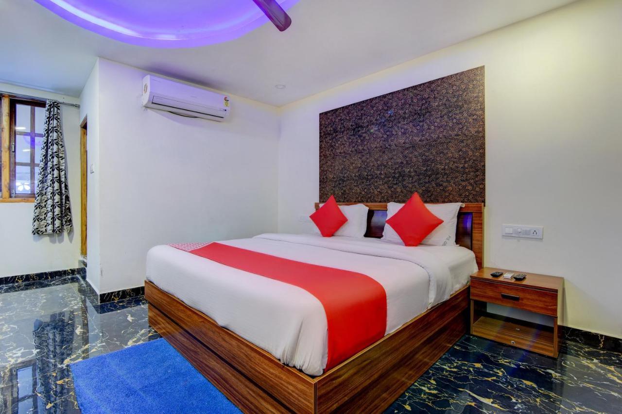 Hotel O P S Grand Port Blair Exteriör bild