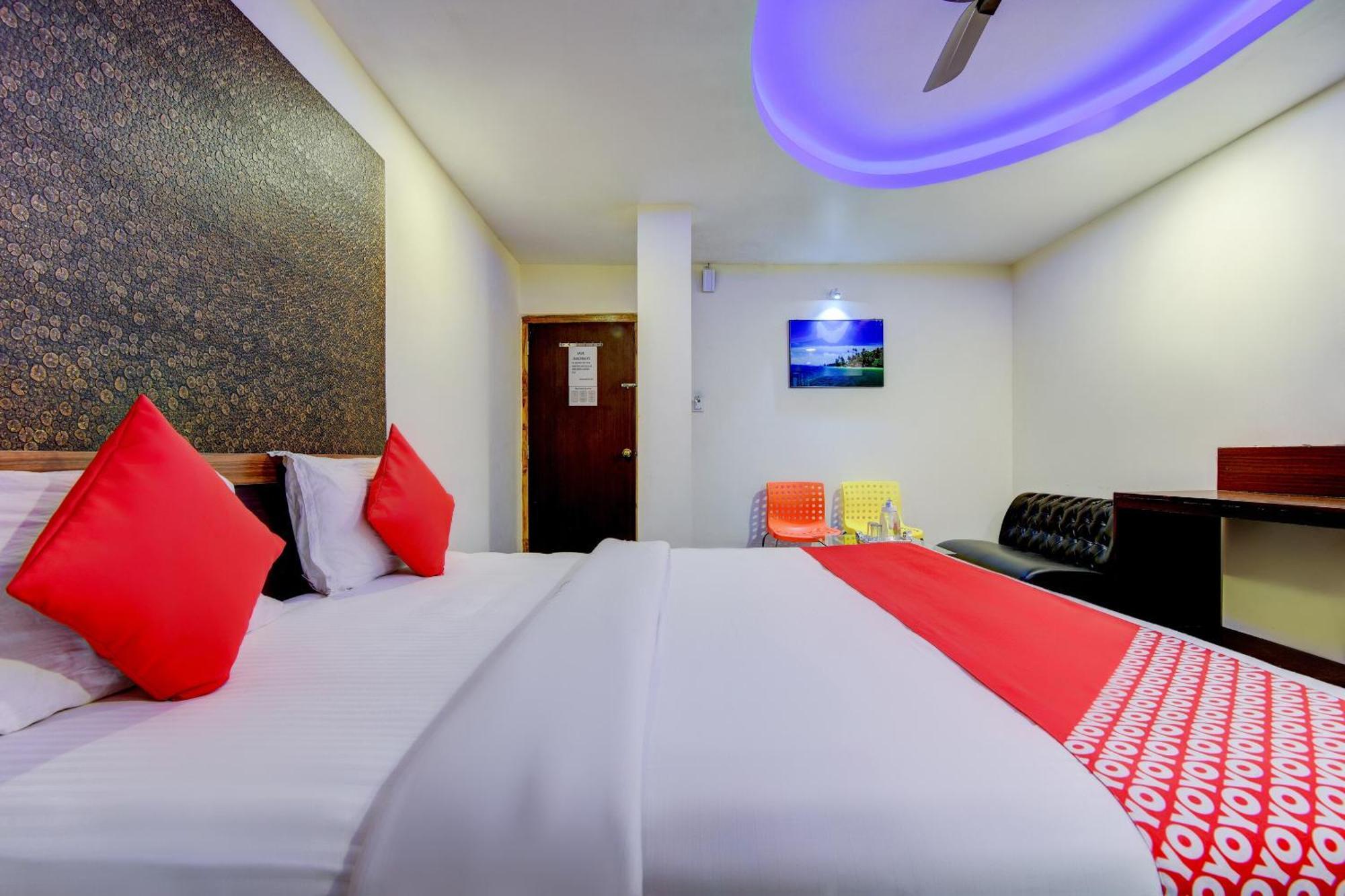 Hotel O P S Grand Port Blair Exteriör bild